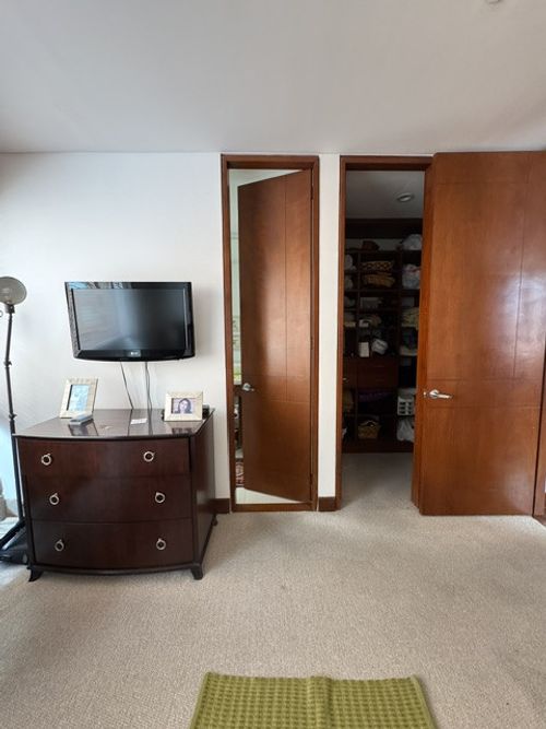 Apartamento de 3 alcobas en venta en Los Rosales, Bogotá, 345 m² · foto 20 de 24