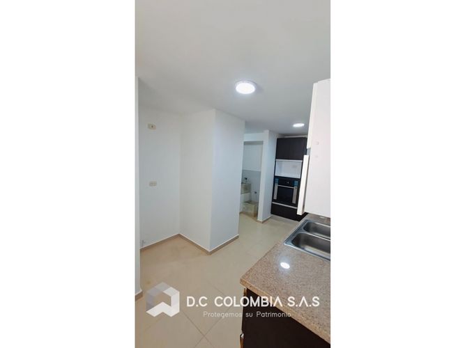 Apartamento de 3 alcobas en venta en La Campiña, Cali, 128 m² · foto 3 de 15