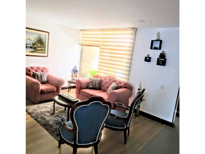 Casa de 3 alcobas en venta en Cota, 186 m² · foto 5 de 18