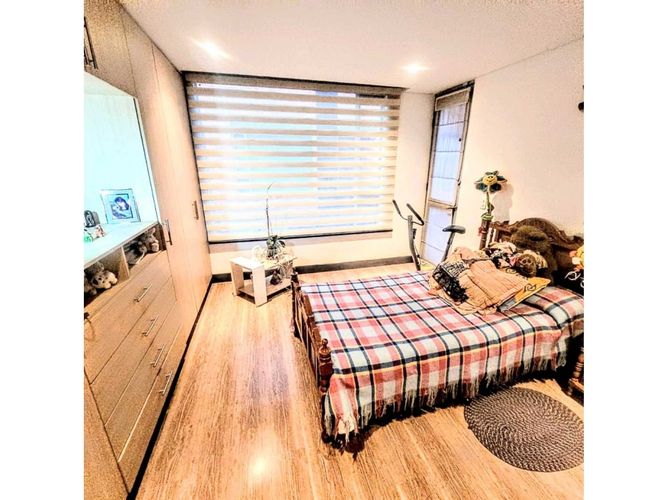 Casa de 3 alcobas en venta en Cota, 186 m² · foto 8 de 18