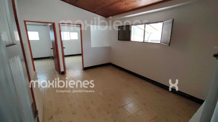 Apartamento de 1 alcoba en arriendo en La Chinita, Apartado, 50 m² · foto 2 de 10