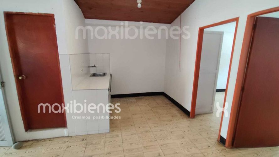 Apartamento de 1 alcoba en arriendo en La Chinita, Apartado, 50 m² · foto 3 de 10