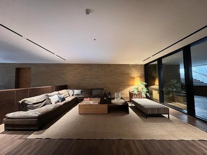 Apartamento de 2 alcobas en venta en Chapinero, Bogotá, 212 m² · foto 3 de 24