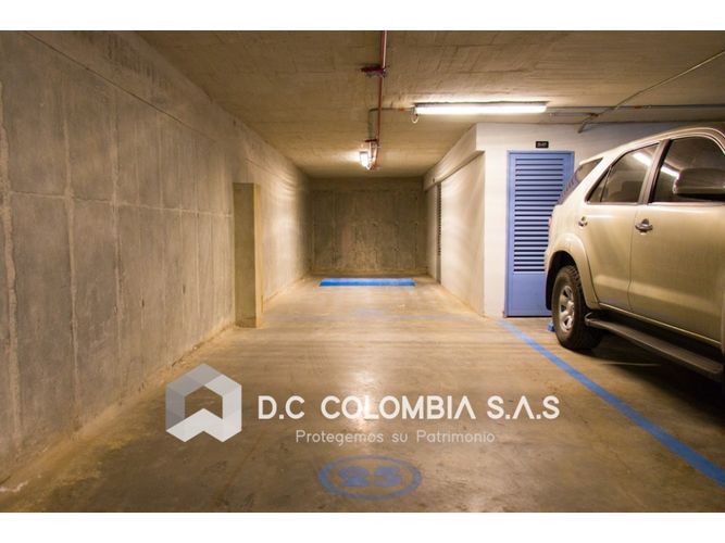 Local en venta en Cataluña, Chía, 76 m² · foto 5 de 5