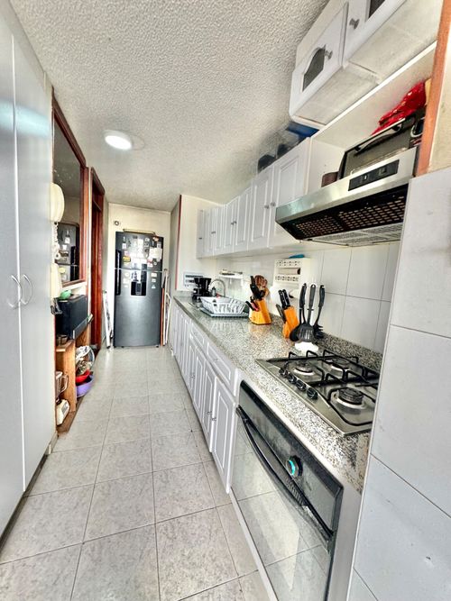 Apartamento en venta en Cedro Salazar, Bogotá · foto 16 de 24