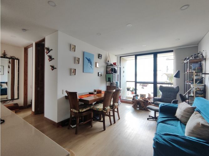 Apartamento de 2 alcobas en venta en Chico Norte, Bogotá, 67 m² · foto 3 de 24
