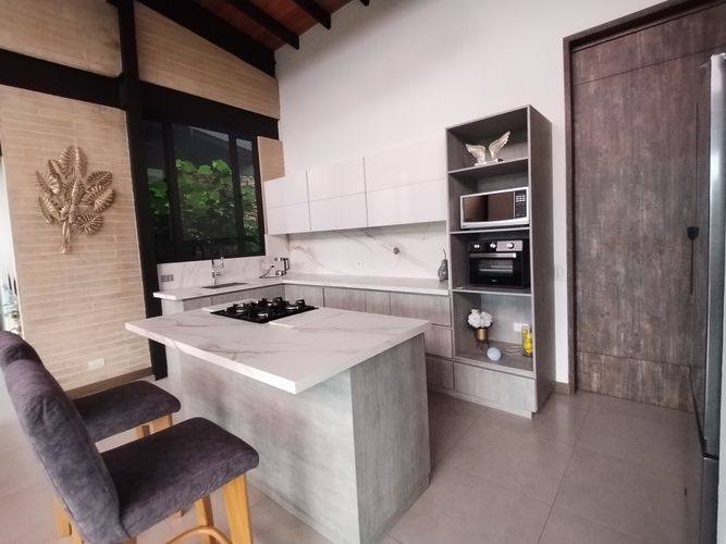 Casa de 4 alcobas en venta en Pantanillo, El Retiro, 308 m² · foto 6 de 24