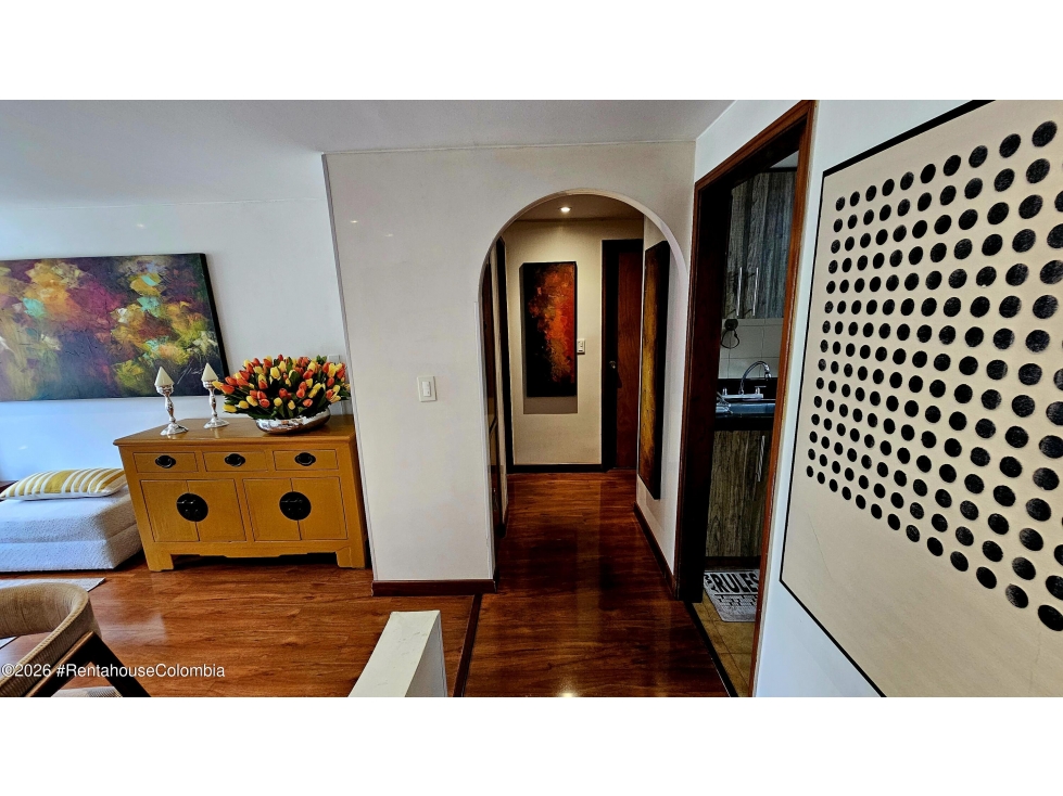 Apartamento en venta en Los Cedros, Bogotá · foto 3 de 18