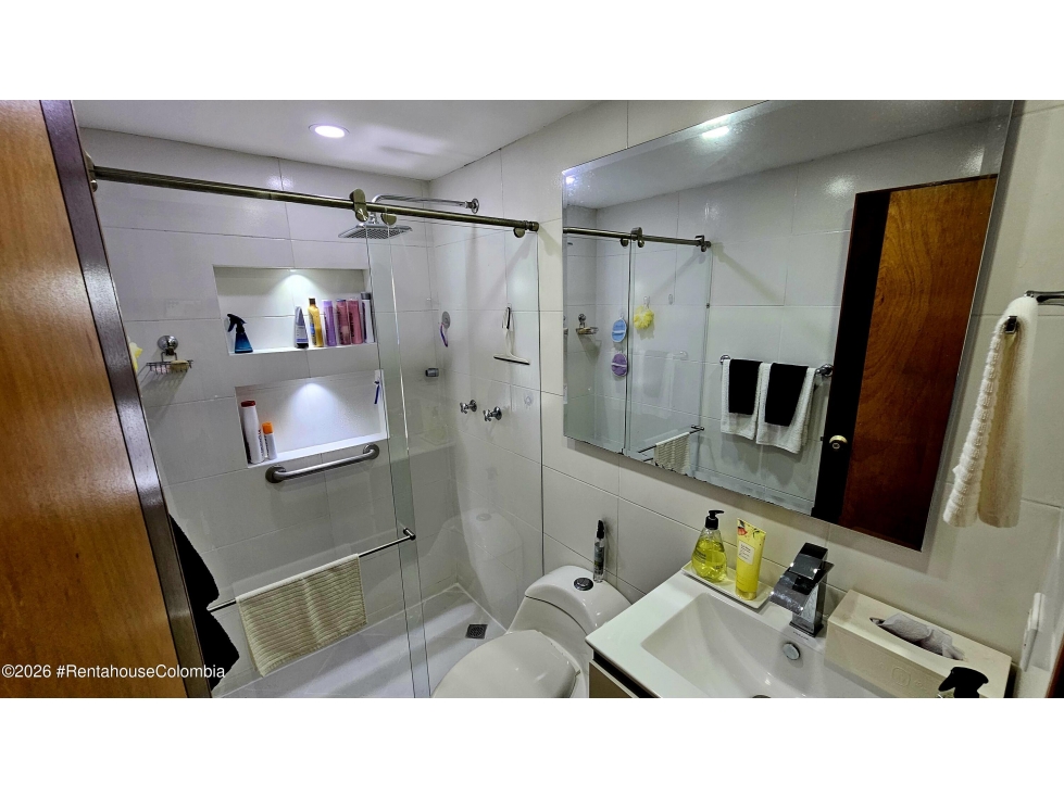 Apartamento en venta en Los Cedros, Bogotá · foto 13 de 18