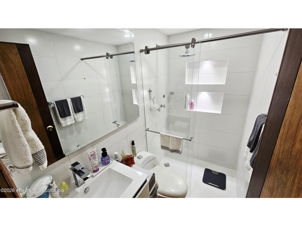 Apartamento en venta en Los Cedros, Bogotá · foto 14 de 18