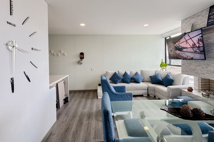 Apartamento de 3 alcobas en venta en San Jose De Bavaria, Bogotá, 96 m² · foto 2 de 24