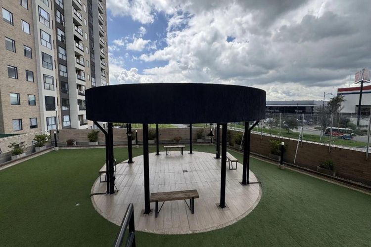 Apartamento de 3 alcobas en venta en San Jose De Bavaria, Bogotá, 96 m² · foto 23 de 24