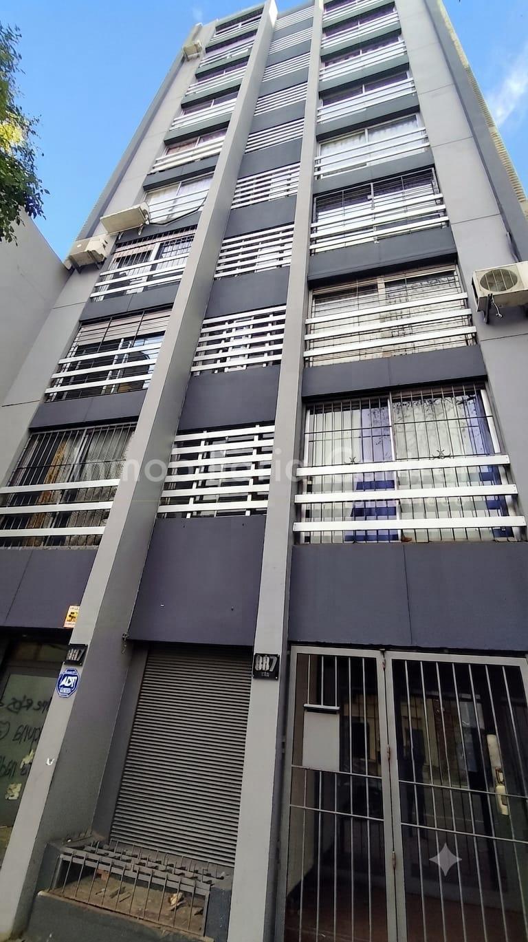 Alquiler apto amoblado Barrio Sur, 2 dorm