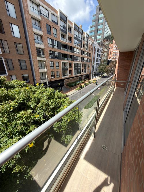 Apartamento de 3 alcobas en venta en Santa Barbara Oriental, Bogotá, 114 m² · foto 15 de 19