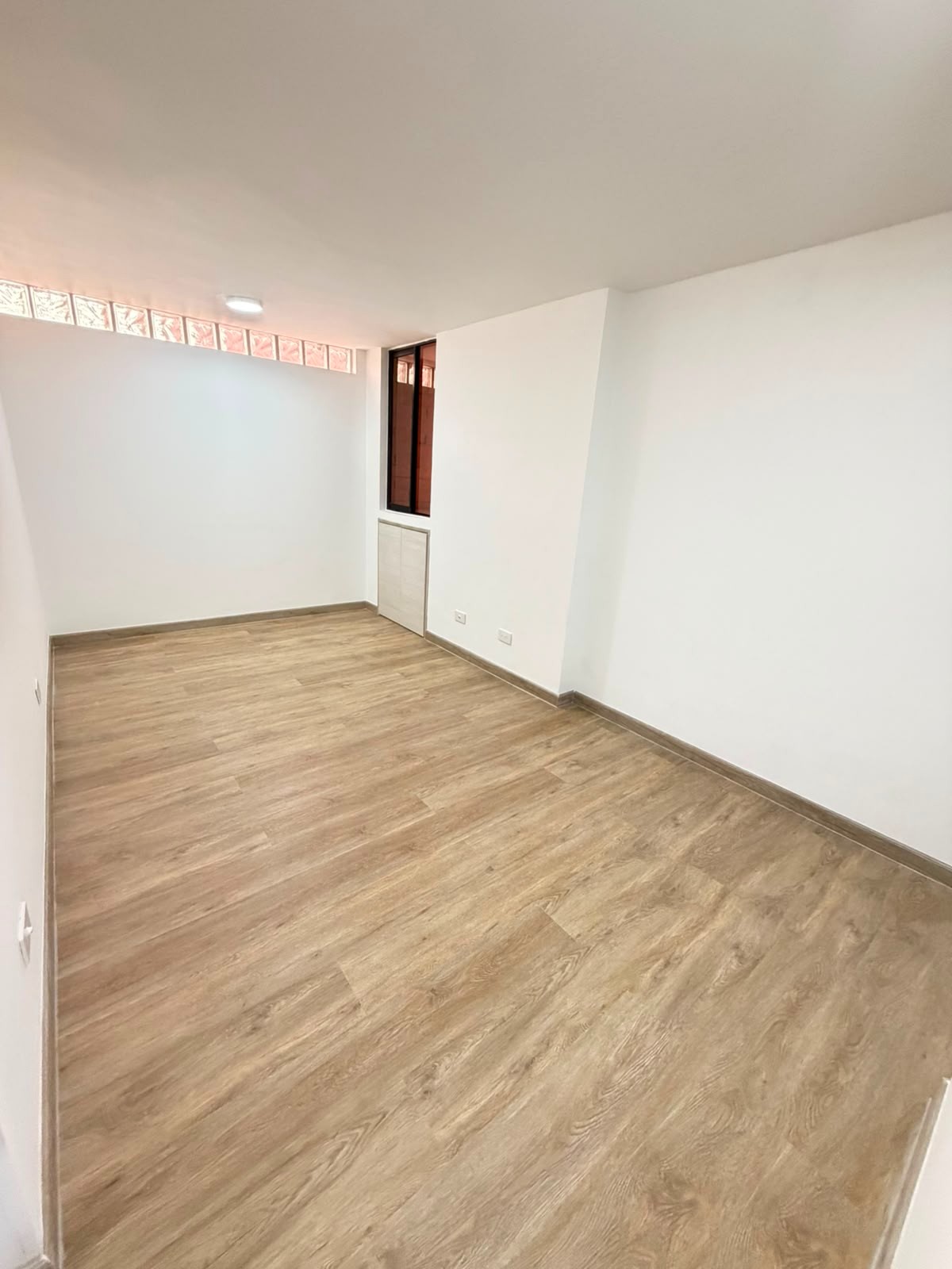 Apartamento en venta en Zuñiga, Envigado · foto 4 de 13