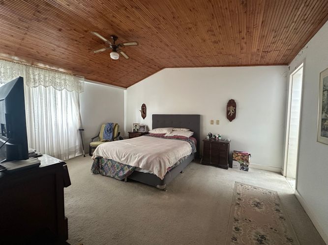 Casa de 4 alcobas en venta en Cr. El Bulevar Del Coliseo, Armenia, 400 m² · foto 4 de 24