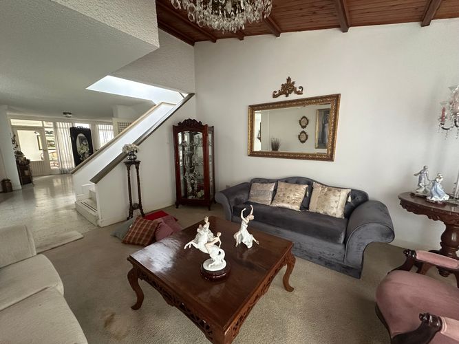 Casa de 4 alcobas en venta en Cr. El Bulevar Del Coliseo, Armenia, 400 m² · foto 20 de 24