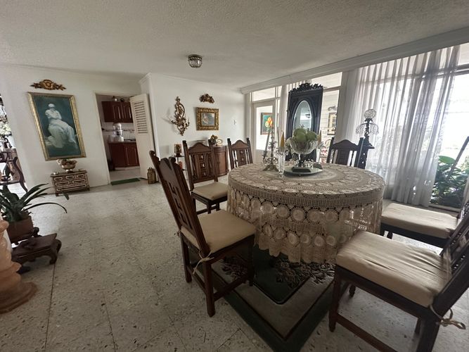 Casa de 4 alcobas en venta en Cr. El Bulevar Del Coliseo, Armenia, 400 m² · foto 23 de 24