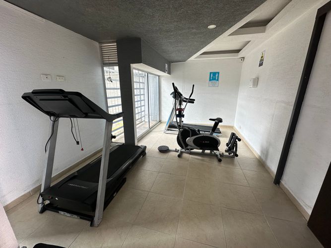 Apartamento de 2 alcobas en venta en Cr. La Primavera, Armenia, 58 m² · foto 2 de 24