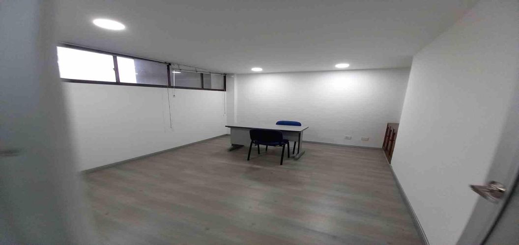 Oficina en arriendo en El Centro, Manizales, 216 m² · foto 5 de 24