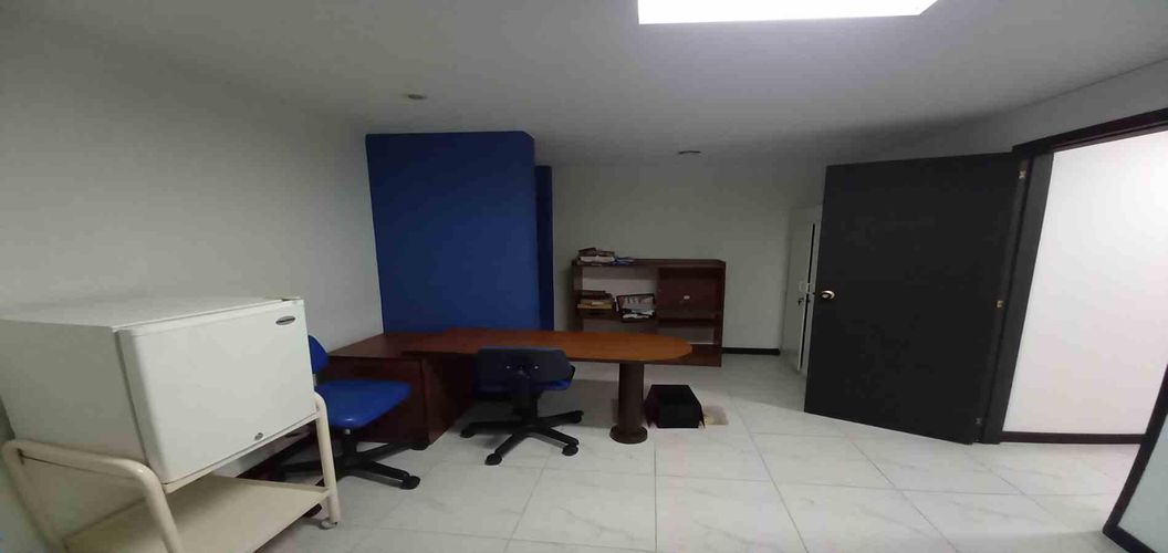 Oficina en arriendo en El Centro, Manizales, 216 m² · foto 15 de 24