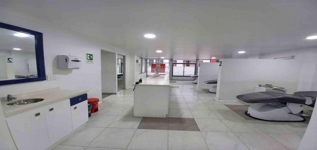 Oficina en arriendo en El Centro, Manizales, 216 m² · foto 21 de 24