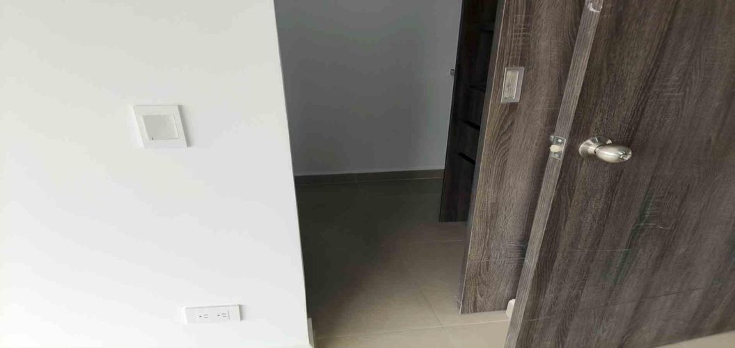 Apartamento de 3 alcobas en venta en Urbanizacion Bosques De Viena, Armenia, 89 m² · foto 2 de 24
