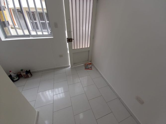 Local en arriendo en La Carola, Manizales, 7 m² · foto 4 de 15