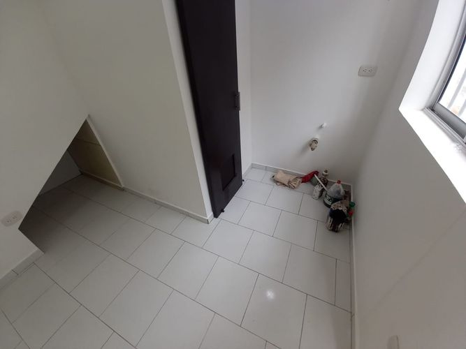 Local en arriendo en La Carola, Manizales, 7 m² · foto 8 de 15