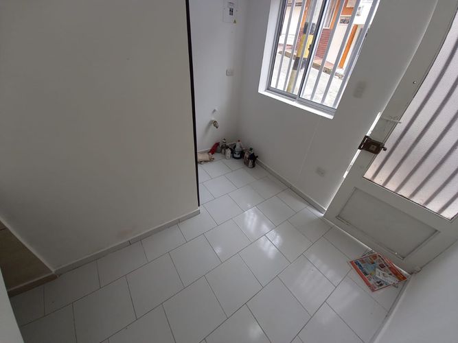Local en arriendo en La Carola, Manizales, 7 m² · foto 10 de 15