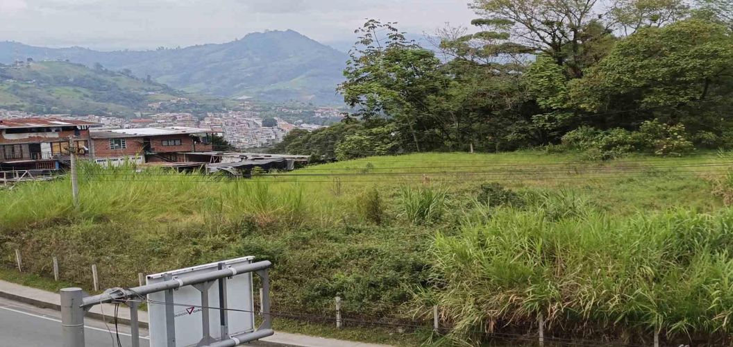 Lote en venta en Avenida Santander, Manizales · foto 15 de 19