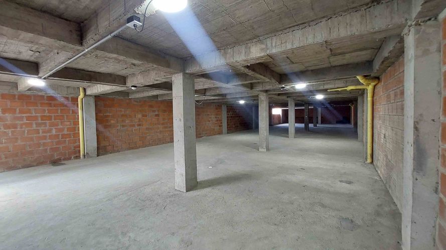 Bodega en arriendo en Milan, Manizales, 268 m² · foto 2 de 13