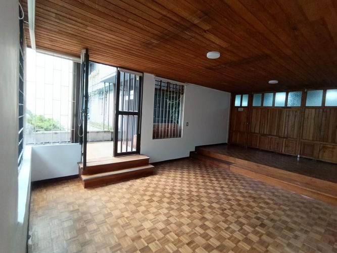Local en arriendo en Versalles, Manizales, 30 m² · foto 11 de 12