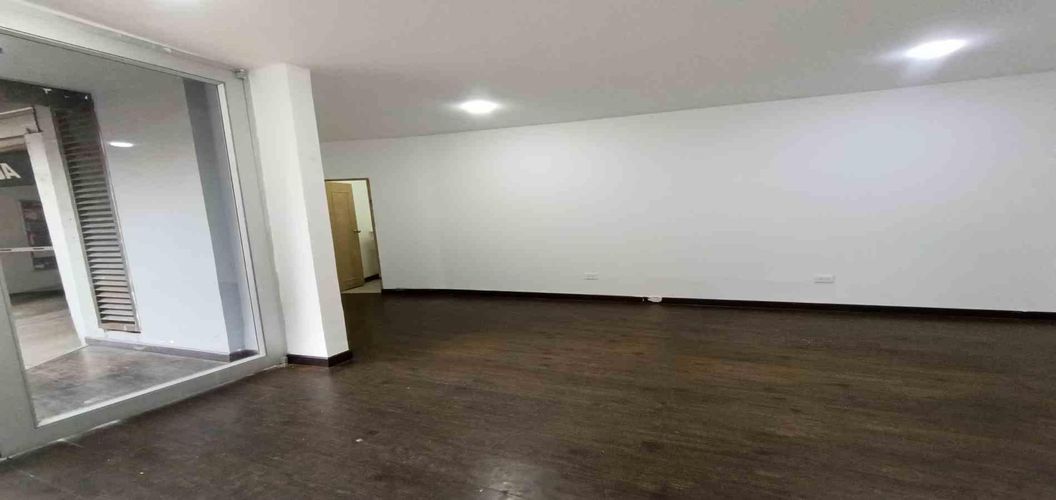 Local en arriendo en Los Laureles, Manizales, 30 m² · foto 13 de 15