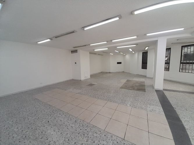 Local en arriendo en El Centro, Manizales, 112 m² · foto 12 de 21