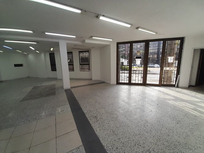Local en arriendo en El Centro, Manizales, 112 m² · foto 14 de 21