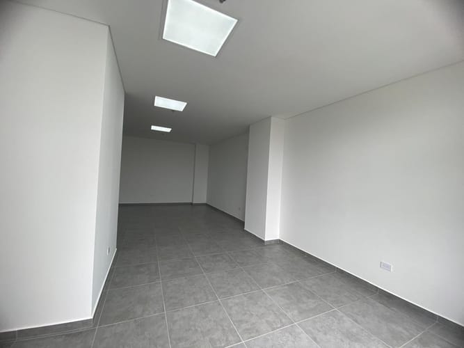 Consultorio en venta en Alcazar, Armenia, 46 m² · foto 5 de 7
