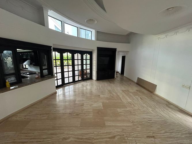 Casa de 4 alcobas en venta en La Julita, Pereira, 300 m² · foto 4 de 24