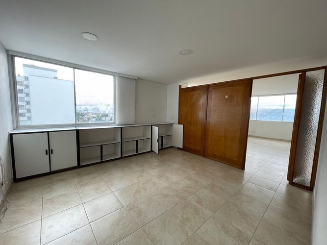 Oficina en venta en El Centro, Manizales, 41 m² · foto 12 de 17