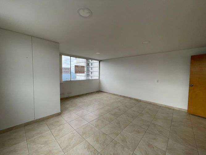 Oficina en venta en El Centro, Manizales, 41 m² · foto 16 de 17