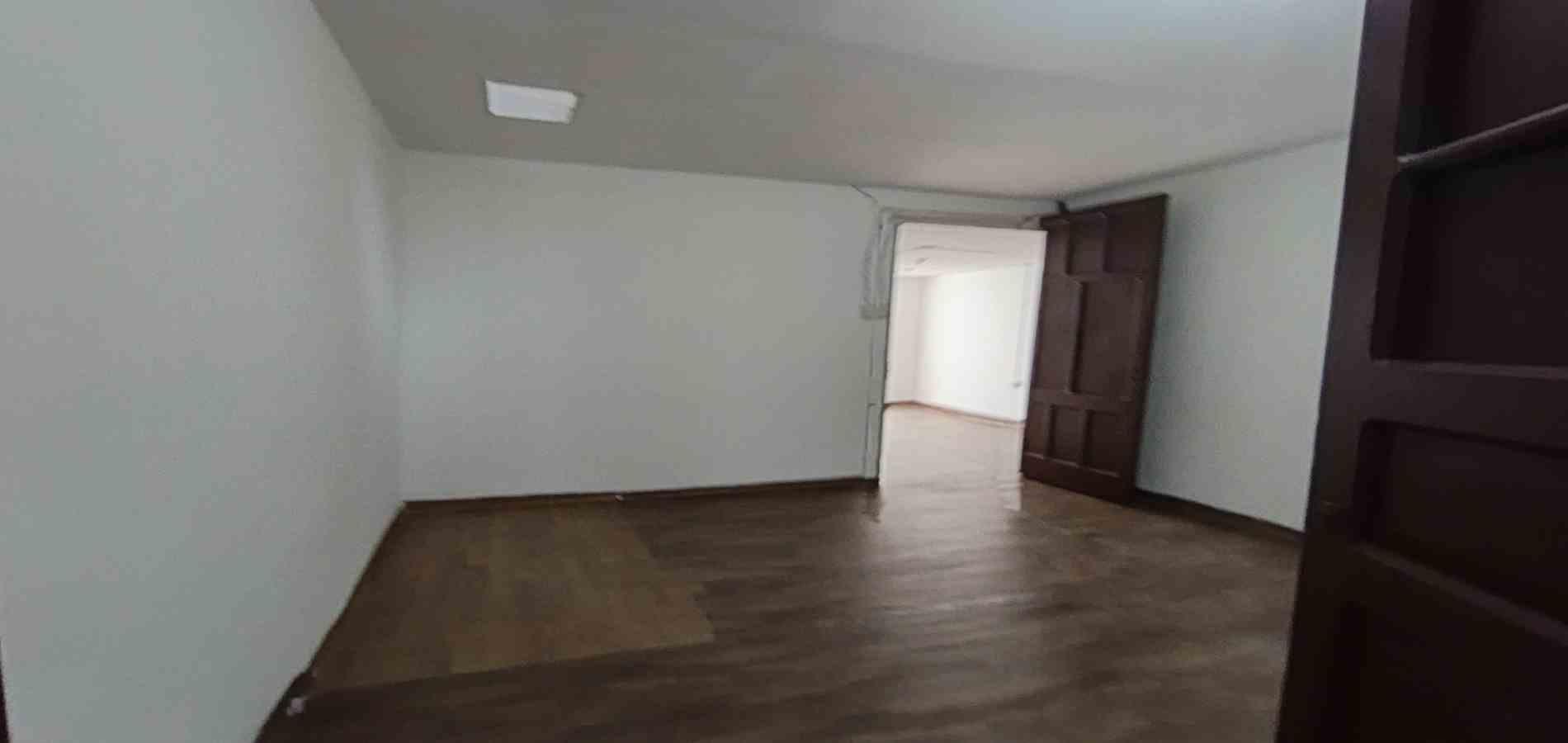 Casa en arriendo en El Centro, Manizales · foto 2 de 24