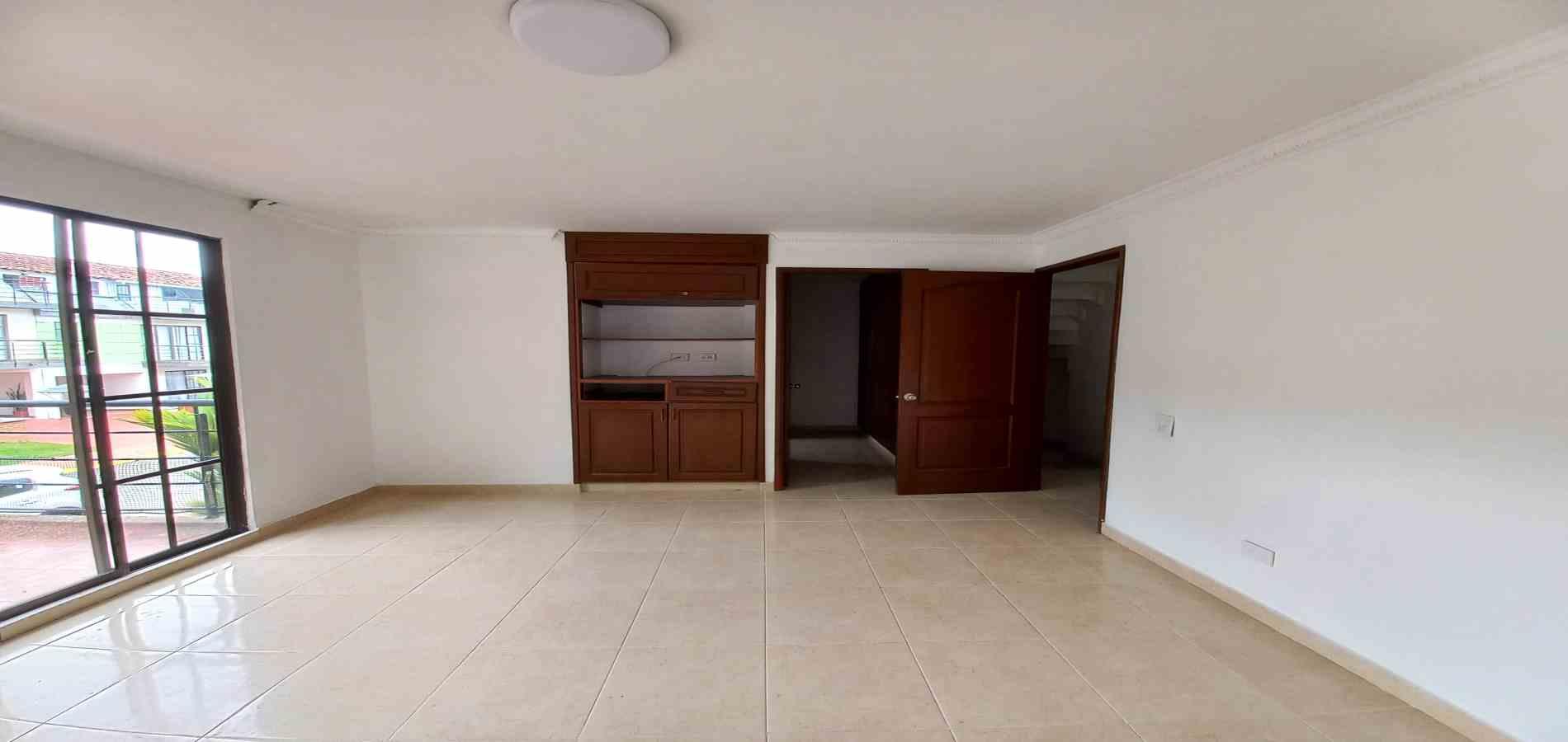 Casa en venta en El Dorado, Pereira · foto 15 de 24
