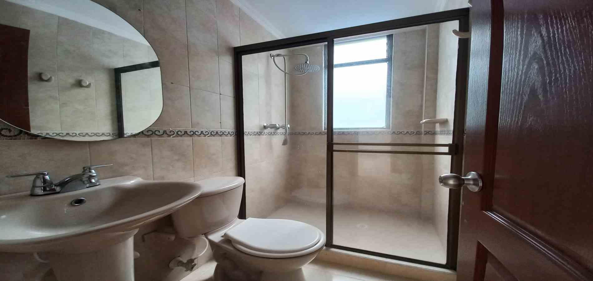 Casa en venta en El Dorado, Pereira · foto 20 de 24