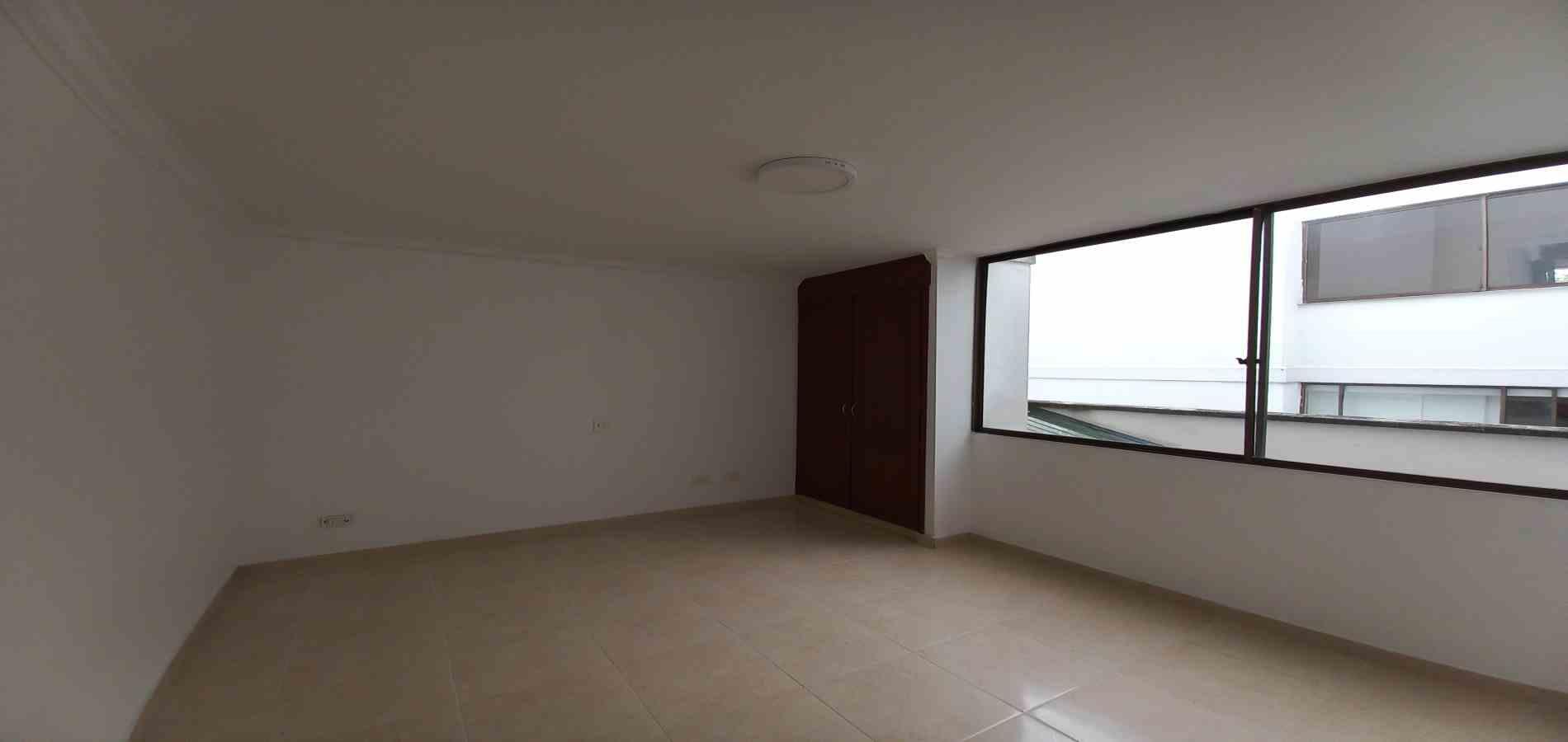 Casa en venta en El Dorado, Pereira · foto 23 de 24