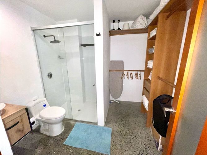 Apartamento de 1 alcoba en arriendo en Lalinde, Medellín, 51 m² · foto 13 de 20