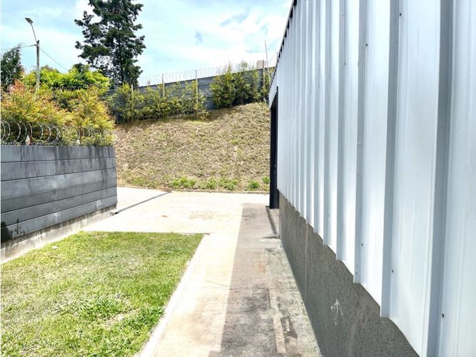 Bodega en venta en Mampuesto, Rionegro, 250 m² · foto 5 de 20