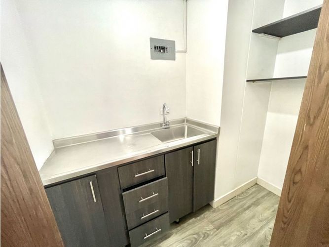 Oficina en arriendo en Alejandría, Medellín, 80 m² · foto 4 de 12