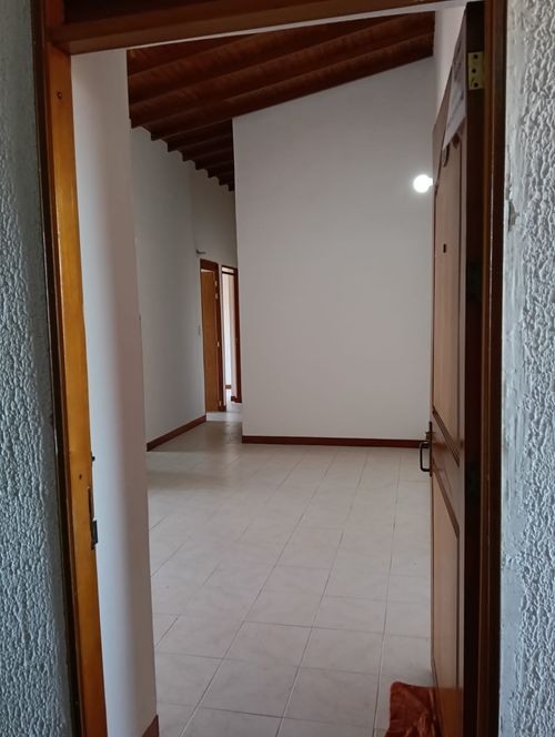 Apartamento de 3 alcobas en venta en Entreamigos, Sabaneta, 65 m² · foto 3 de 24