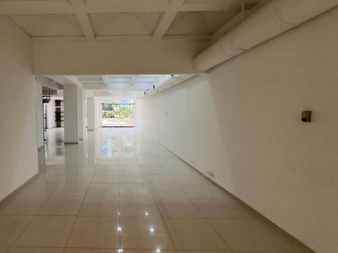 Local en arriendo en El Poblado, Medellín, 260 m² · foto 4 de 16