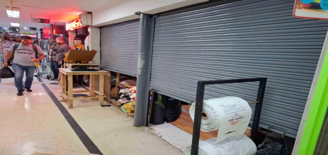 Local en venta en Guayaquil, Medellín, 30 m² · foto 4 de 7